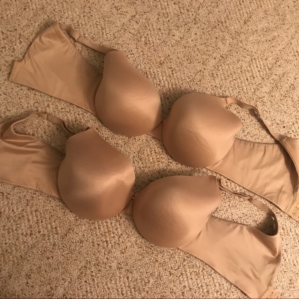 Pair of Cacique Backsmoother Bras 40DD